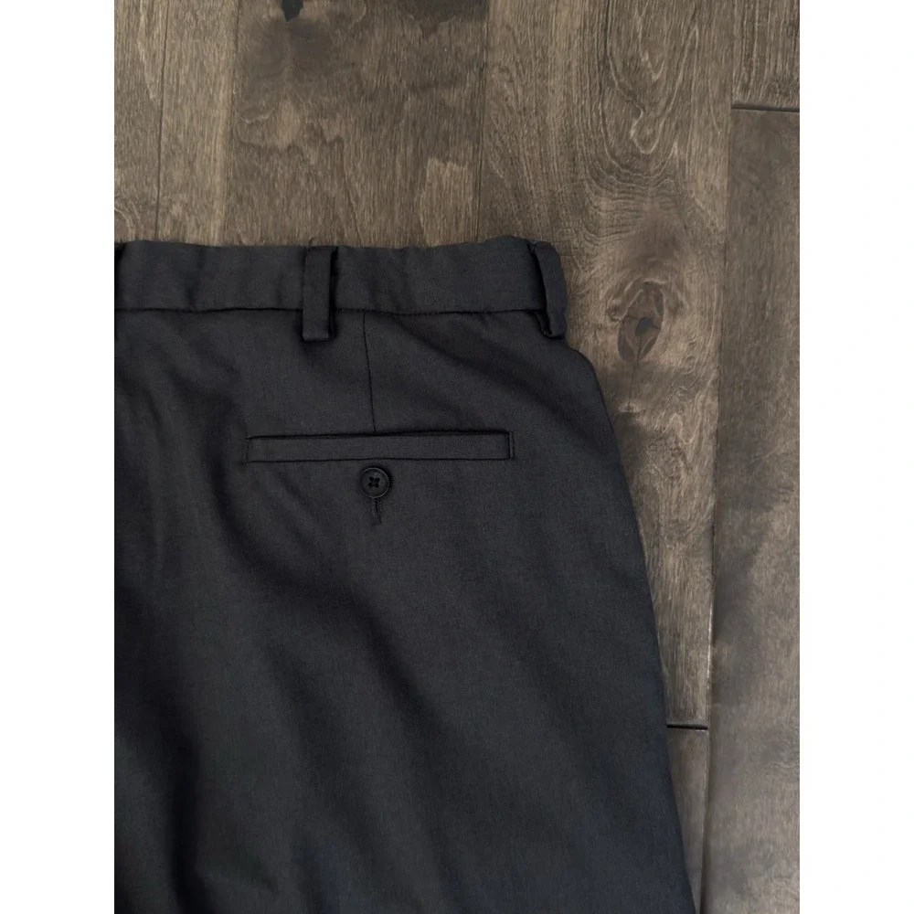 Haggar Cool 18 Pro Mens Flat Front Dress Pants 36X32 Dark Grey Expandable Waist
